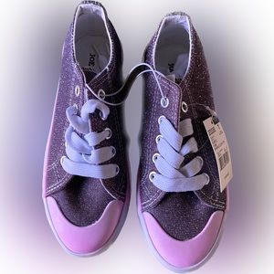 Joe Boxer glitter sneakers